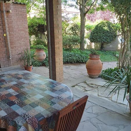 B&B Rustic Chic Casa Salva Molinella Bagian luar foto